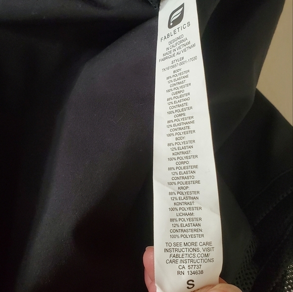 NWT Fabletics Mosa Tank Size S in Black - Picture 7 of 8